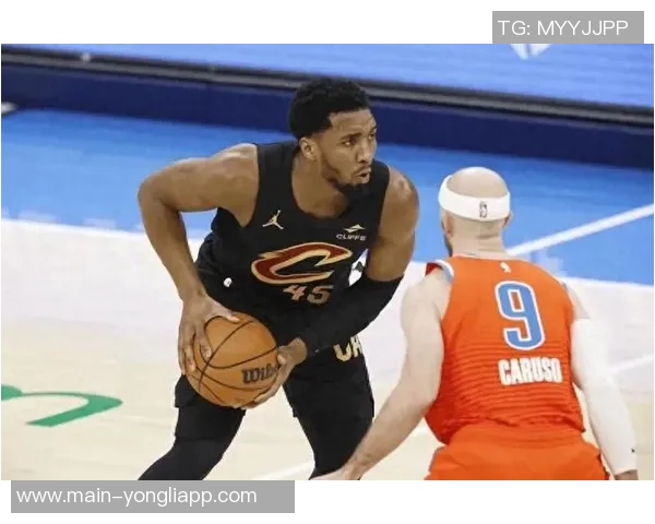 米切尔状态低迷半场仅得5分球队陷入困境需寻求突破